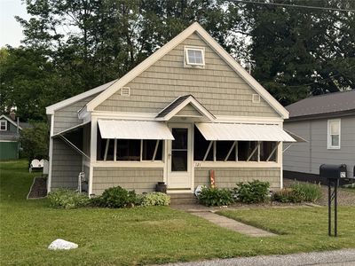121 Cherry St, Edinboro, PA, 16412