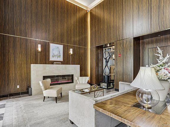3rd image of 10 City Place #9C