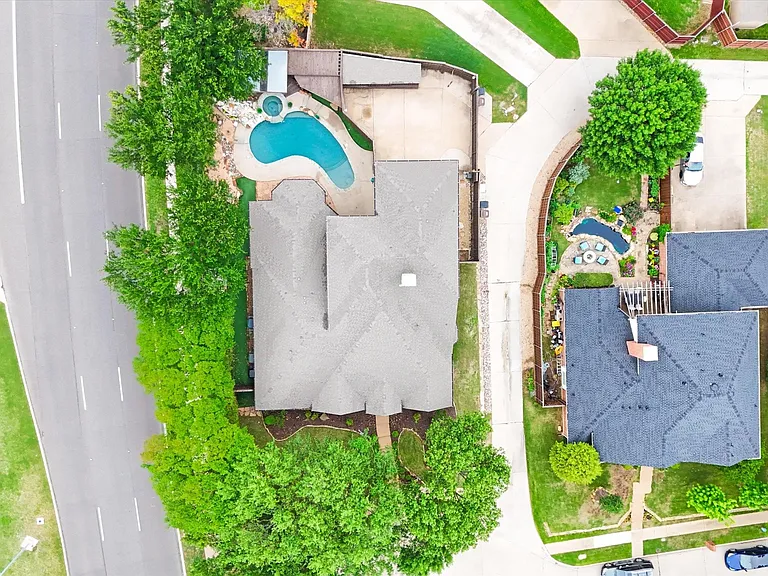 3228 Port Royal Ct — Photo 34