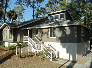 821 Bonito Rd, Saint Helena Island, SC 29920
