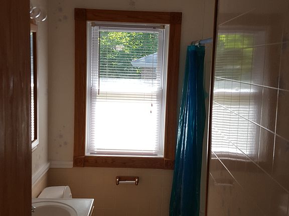 4th image of 1023 N Berwick Blvd #1