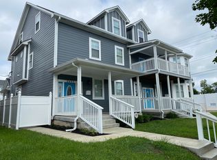 2462 N College Ave, Indianapolis, IN 46205