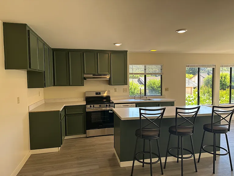 32 Shannon Ct — Photo 5