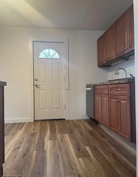 1461 Morris Ave #1L — Photo 4