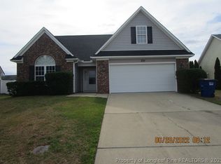 229 Ranier Dr, Raeford, NC 28376