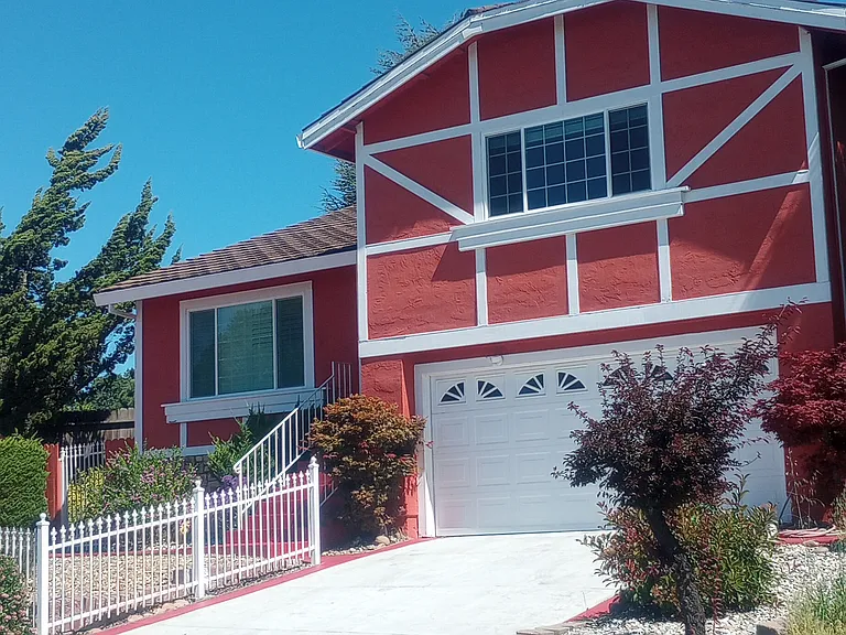 290 Riverview Dr — Photo 21