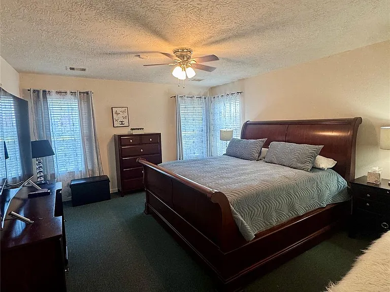 7130 Liberty Creek Trl — Photo 9