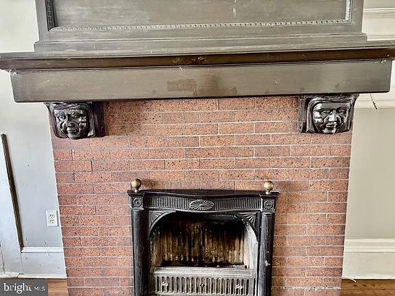 4th image of 5130 Springfield Ave #1