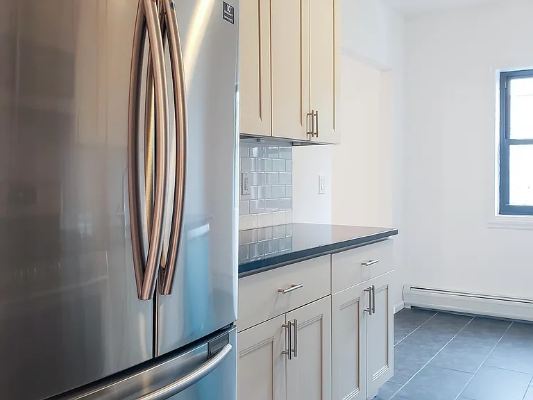 204 North St #2B — Photo 11