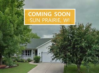 243 Valley Ridge Dr, Sun Prairie, WI 53590