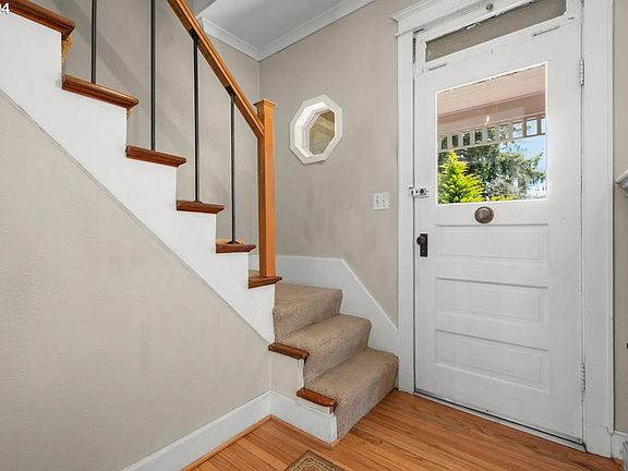 5th image of 18600 NE 192nd Ave