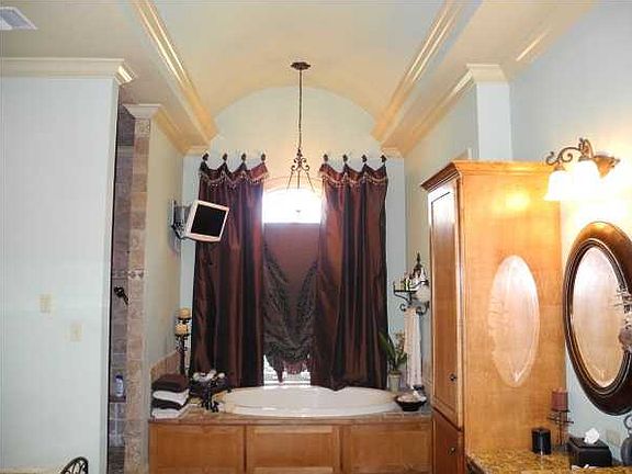 3rd image of 132 Agape Ln