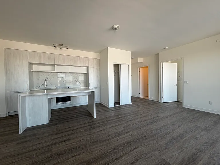 2 David Eyer Rd — Photo 15