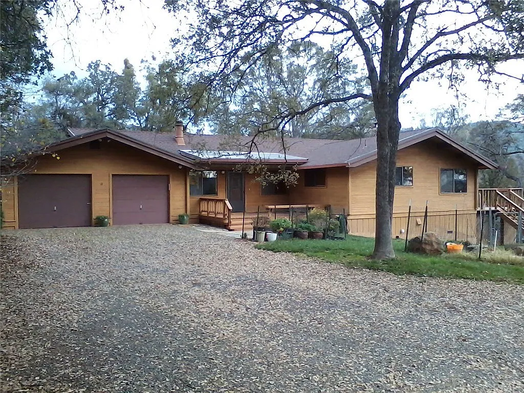 5324 E Whitlock Rd photo 1