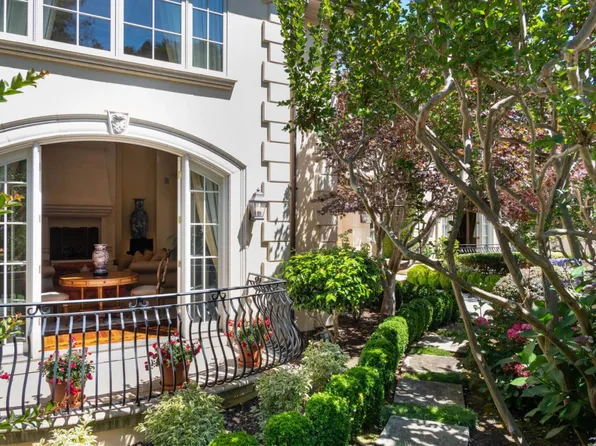 195 Robin Rd, Hillsborough, CA 94010