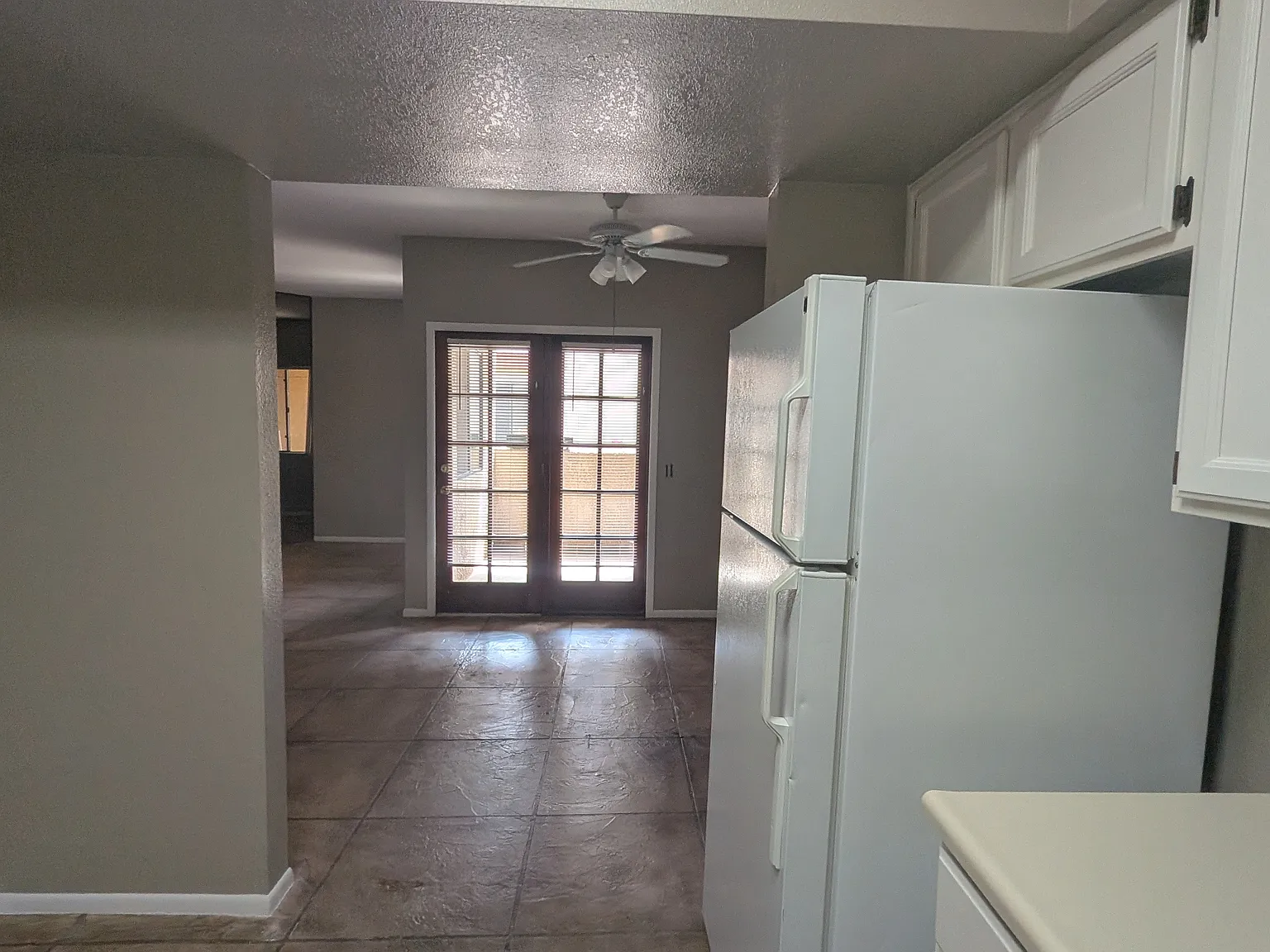 1 bed, 703 sqft, $900 — Photo 4