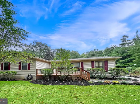 5810 Orange St, Mays Landing, NJ 08330