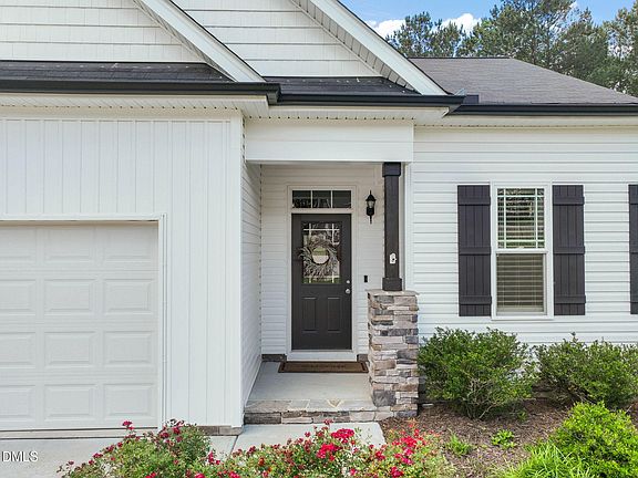 2nd image of 206 S Titus Ln