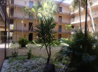 2840 Somerset Dr APT 101M, Lauderdale Lakes, FL 33311