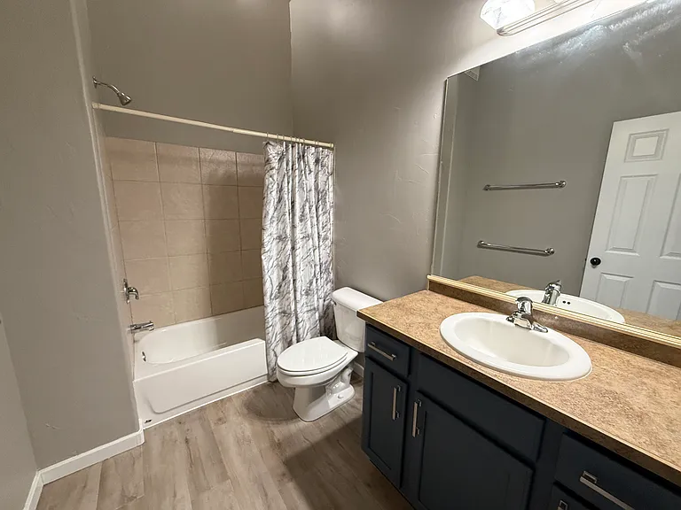 461 Enterprise St #E — Photo 10