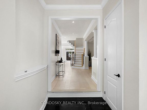 4th image of 3322 Fox Run Cir