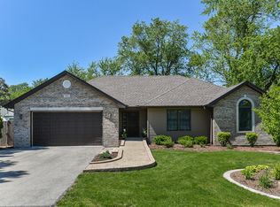 541 W 56th St, Hinsdale, IL