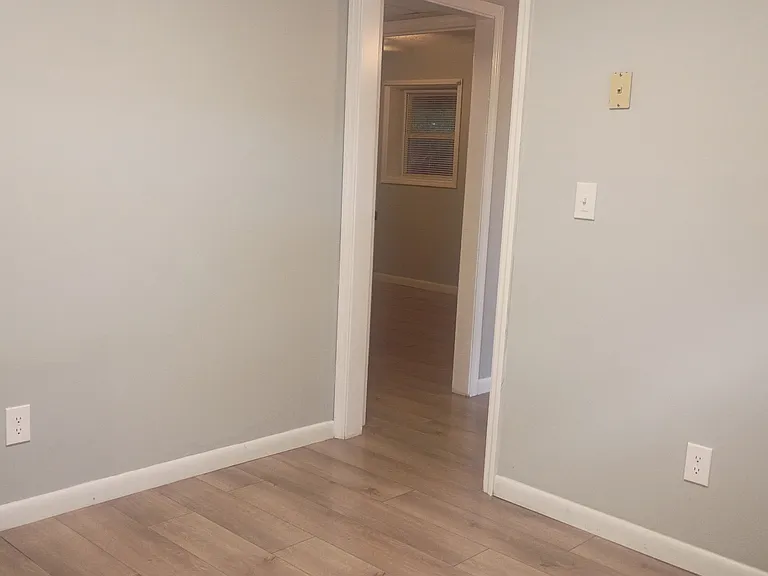 146 Blakemore Cir #4 — Photo 16