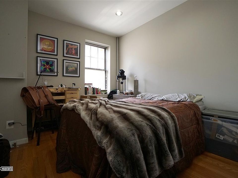1st image of 454 E 119th St APT 2R