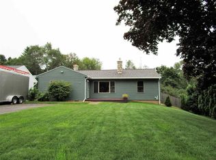 506 Schoolcraft Rd, Marquette, MI 49855