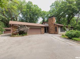 4305 10th Ave, Moline, IL 61265