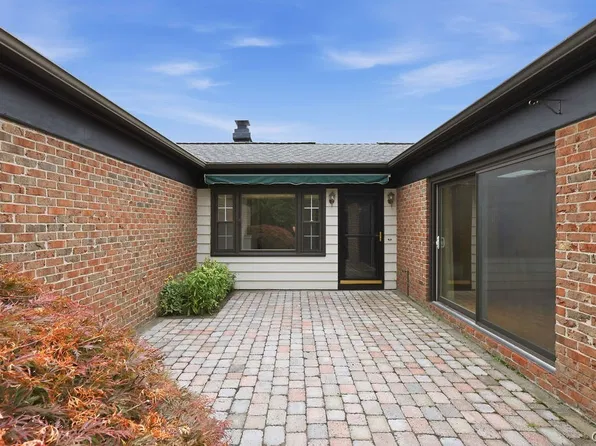 14 The Orch, Fayetteville, NY 13066