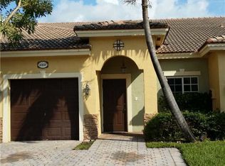 3207 SE 5th St, Homestead, FL 33033