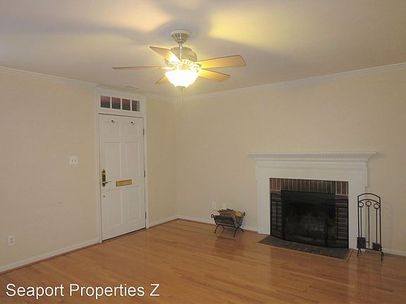 5th image of 434 1/2 N Saint Asaph St
