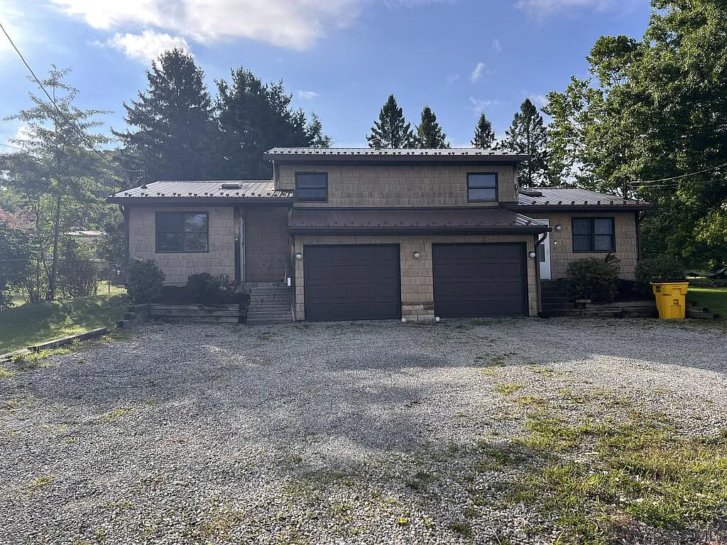2 bed, 1.5 bath, 1400 sqft, $1,100 — Photo 4