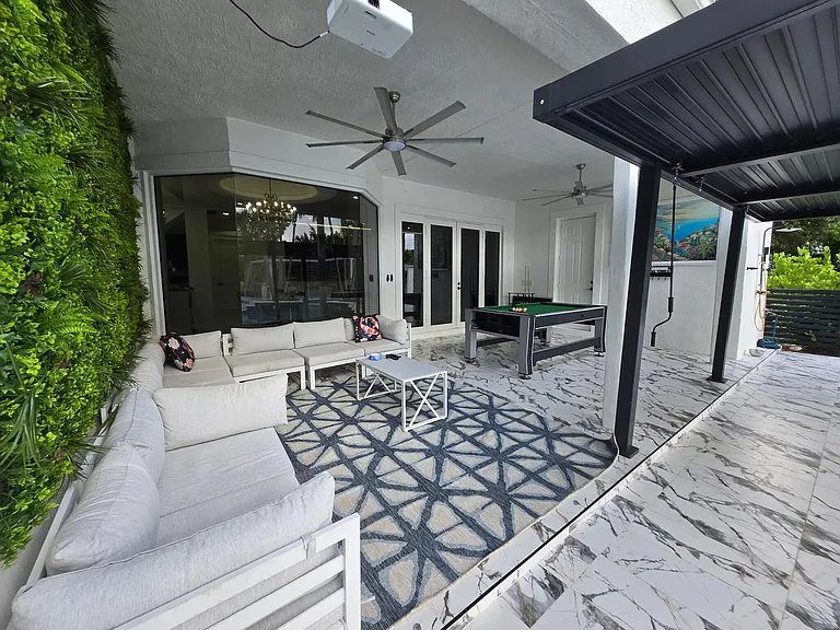 377 Squire Dr — Photo 96