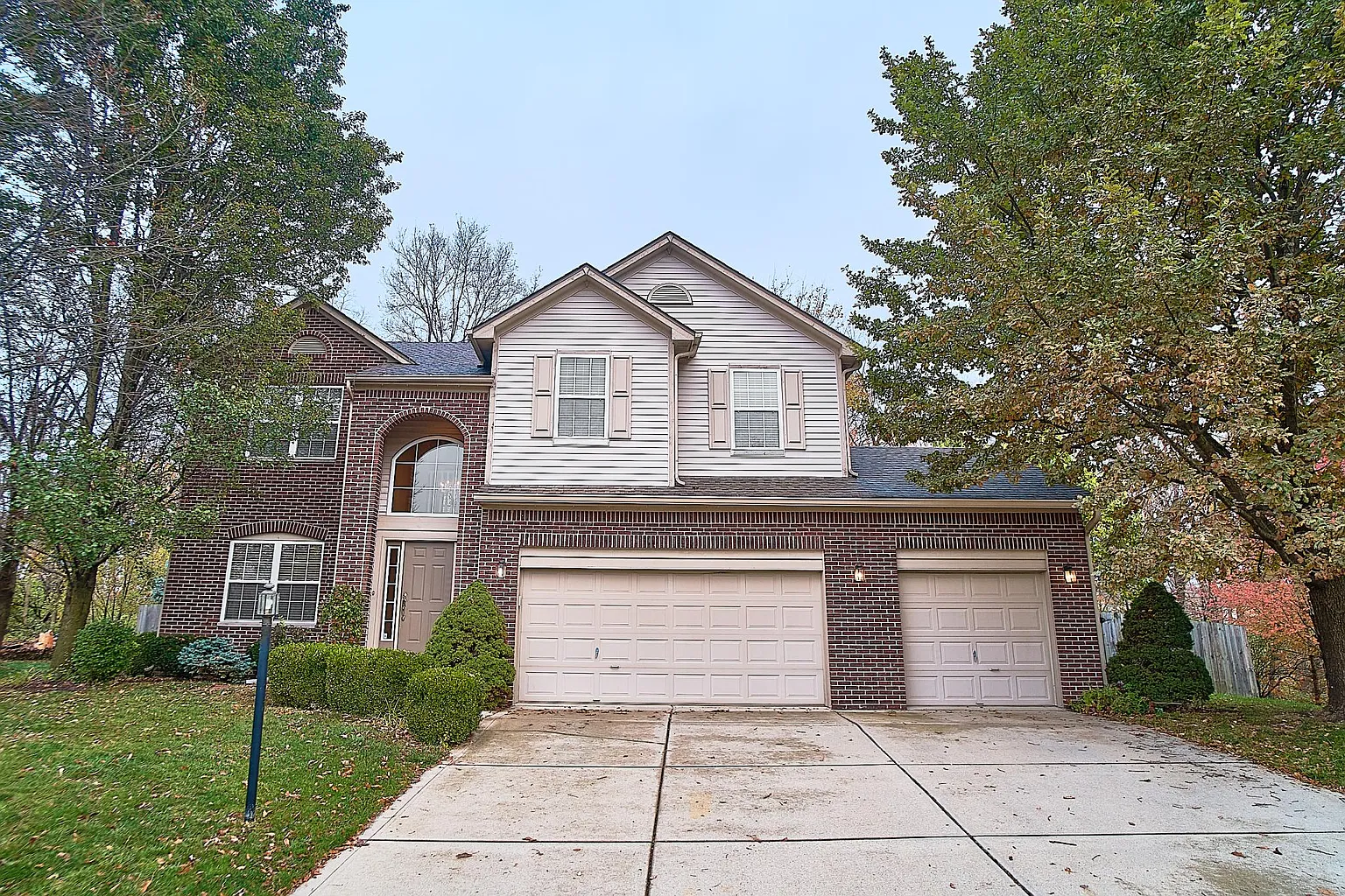 11202 Timberview Dr photo 1
