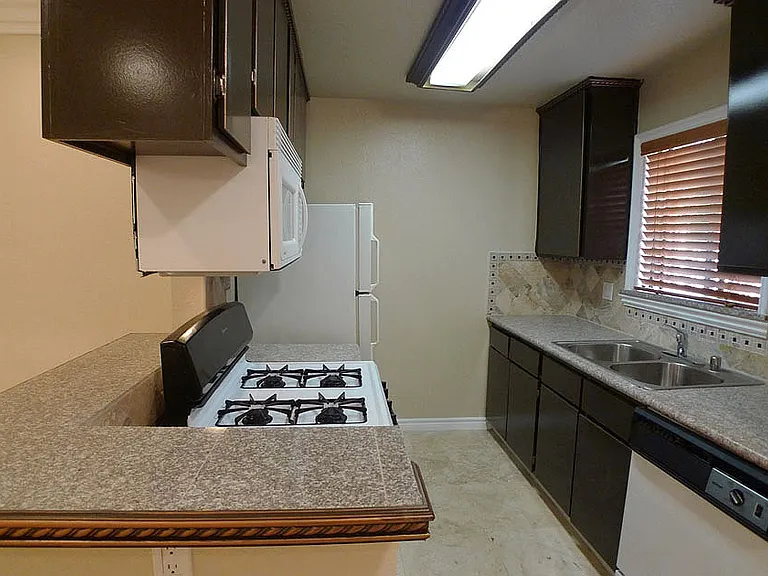 The Crescent @ Memory Park Apts — Photo 25