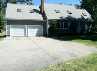 13 Roberts Rd, Brookfield, NH 03872