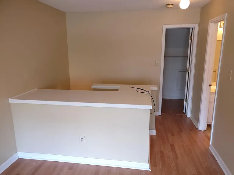 2165 S Milledge Ave #D4 — Photo 11