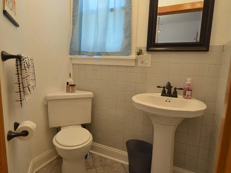 1047 Harrison Ave — Photo 9