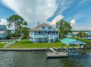 125 Royster Dr, Crawfordville, FL 32327