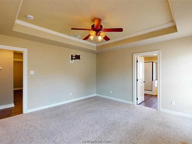 3925 Devrne Dr — Photo 13