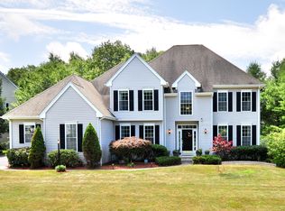 32 Arlington Dr, Avon, CT 06001