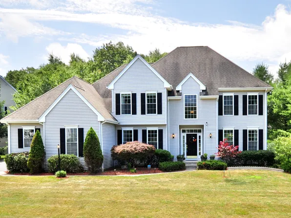 32 Arlington Drive, Avon, CT 06001