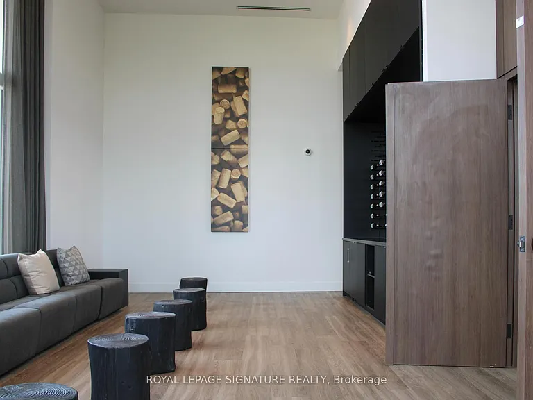 2489 Taunton Rd #917 — Photo 41