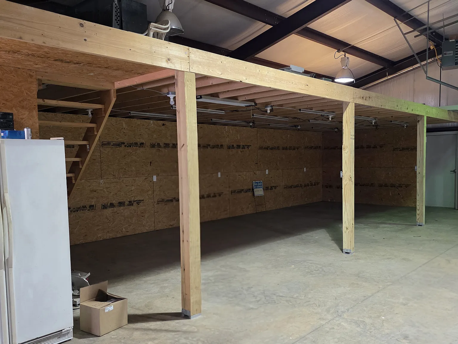 2 bed, 2400 sqft, $1,800 — Photo 3