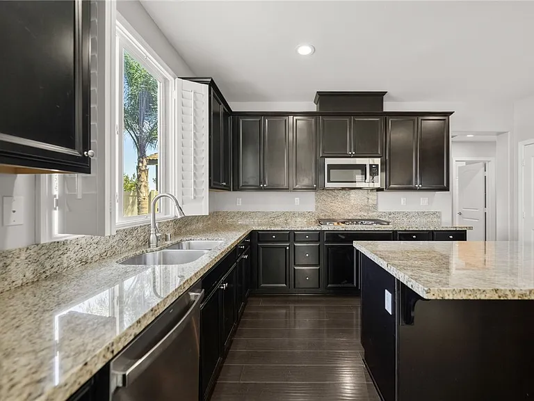 37749 Fiesta Flower St — Photo 11