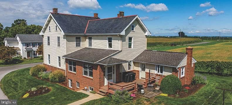 1st image of 264 Paradise Ln