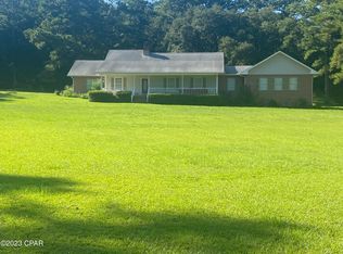 2822 River Rd, Vernon, FL 32462