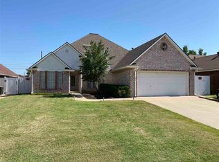 513 Shannon Rd, Ponca City, OK 74601